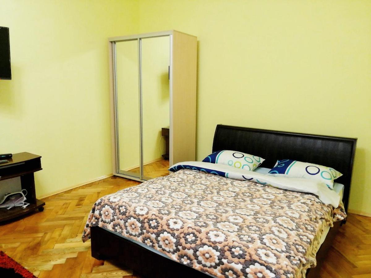 Apartment Ak. Kuchera Street Львов Экстерьер фото